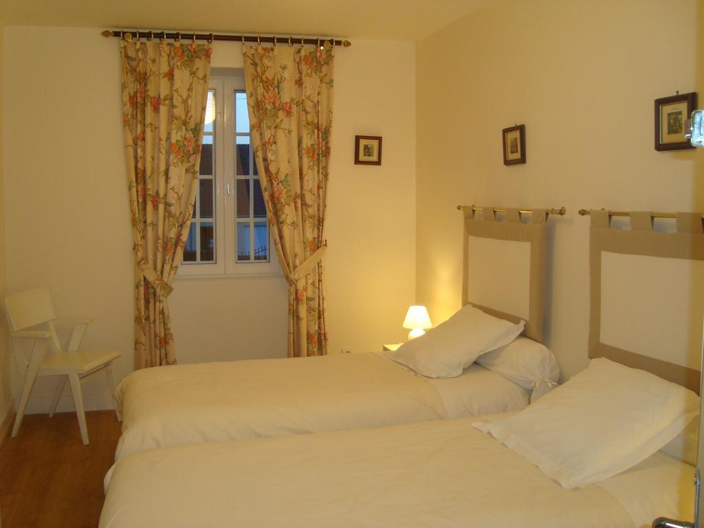 La Maison Claire Longueville  Room photo